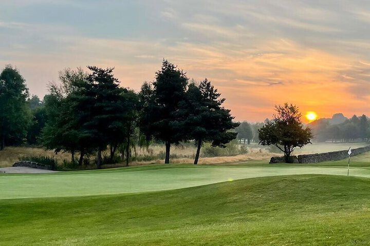 Golf 30 of 63