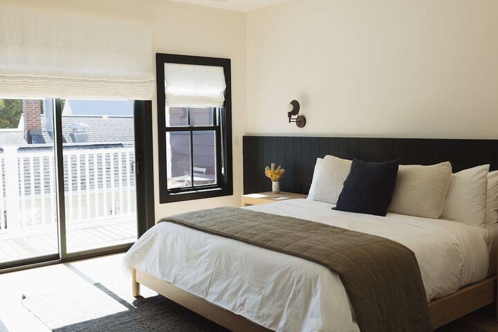 Room 15 of 30