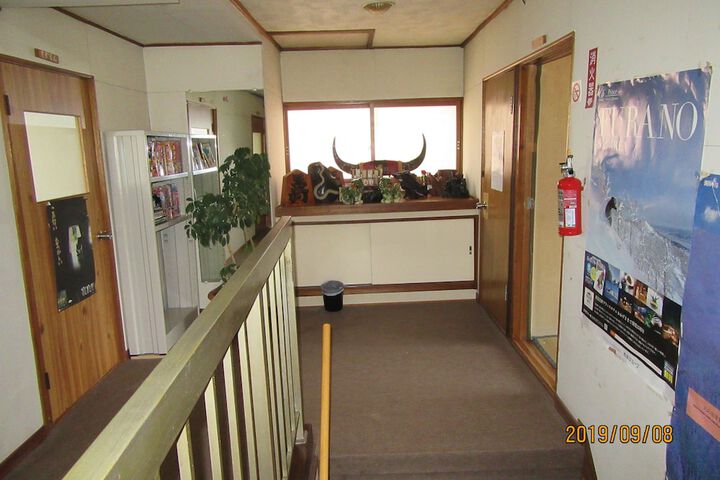 Ballroom/Hall 22 of 38