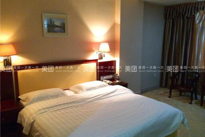 Jiayue Hotel