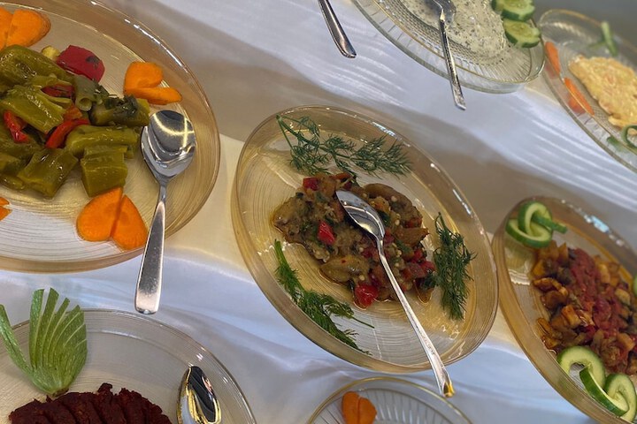 Dining 48 of 64