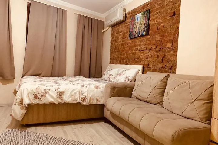 Room 3 of 11