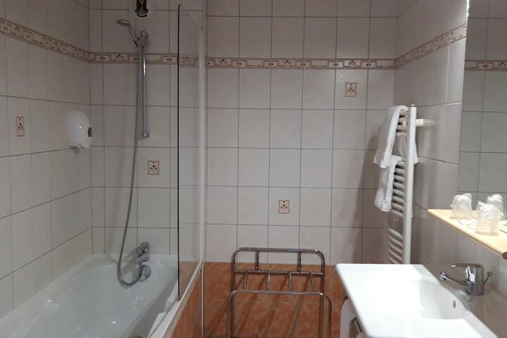 Room 19 of 26