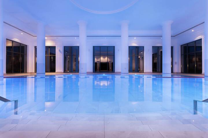 Pool 94 of 182