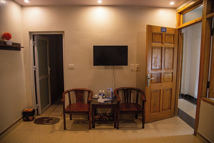 Room 17 of 45