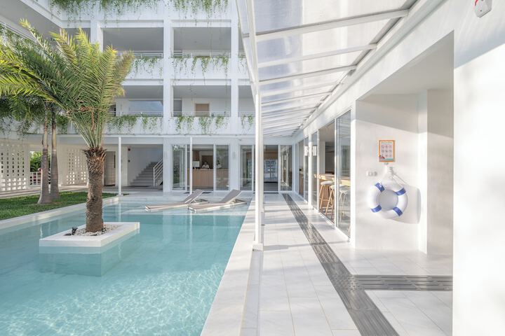 Pool 16 of 29