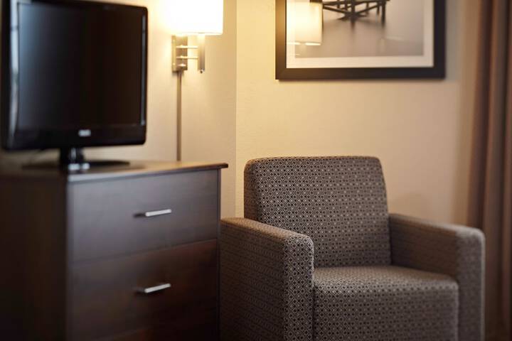 Room 54 of 97