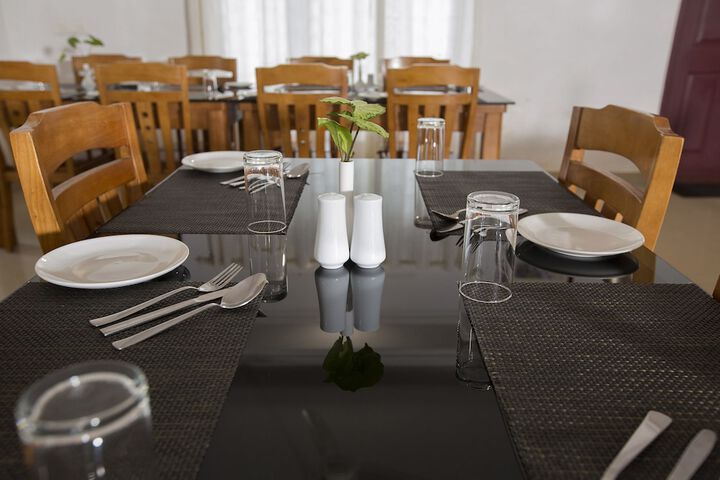Dining 18 of 69
