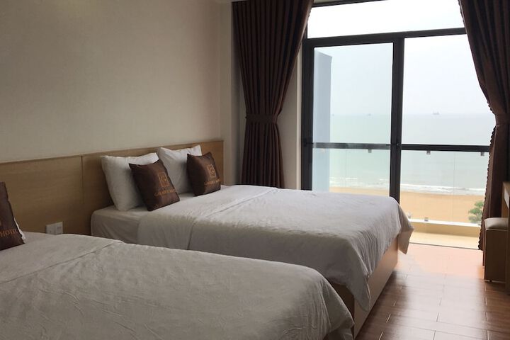 Room 16 of 33