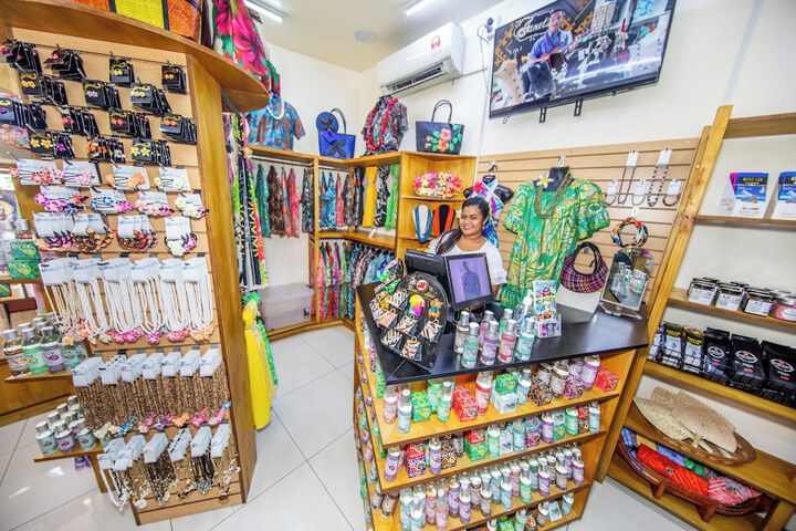 Gift Shop 23 of 37