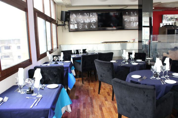 Dining 49 of 63