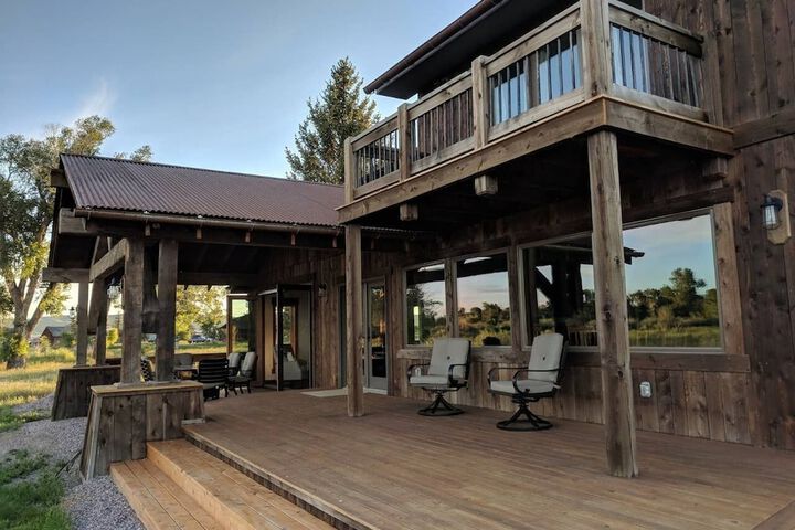 Terrace/Patio 11 of 18