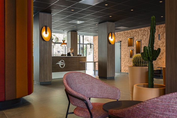Hotel Lobby