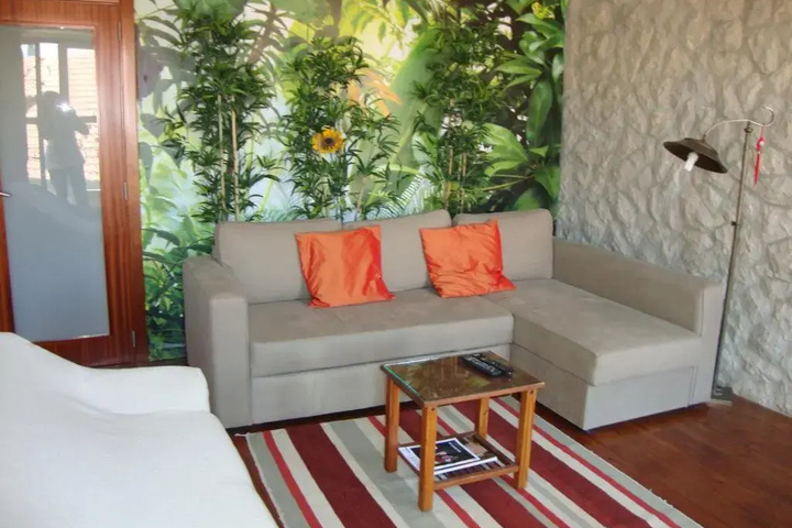 Room 3 of 11
