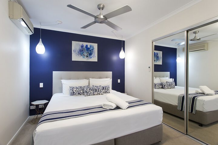 Room 9 of 145