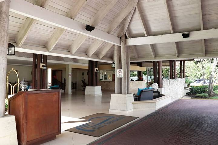 Lobby Entry