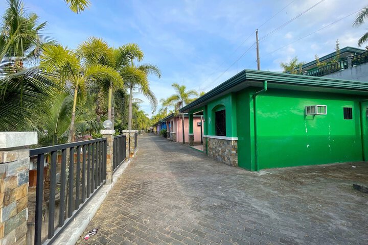 Property Grounds 165 of 200