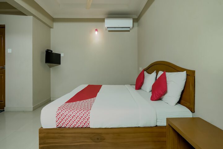 Room 15 of 23
