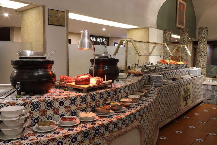 Dining Photos