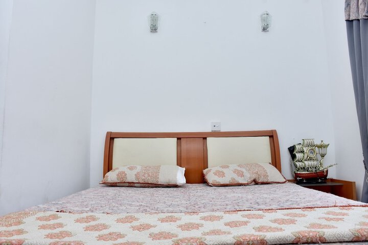 Room 13 of 51