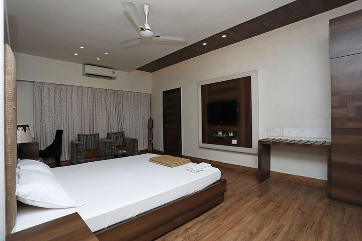 Room 36 of 92