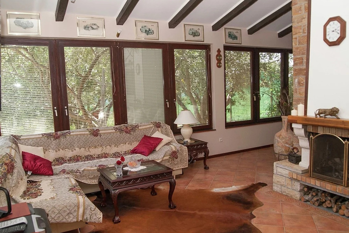 Luxurious Holiday Home in Split With Pool VR