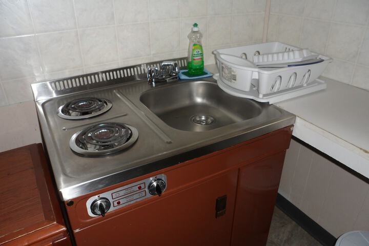 Private kitchenette