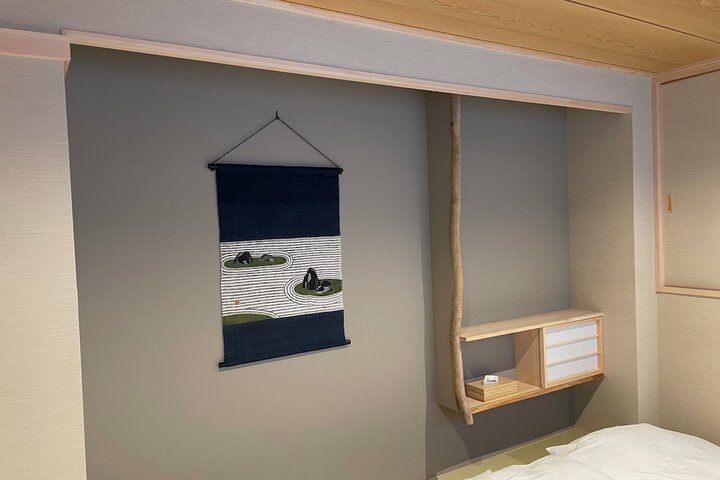Room 19 of 39