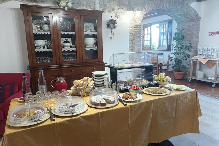 Dining 57 of 97