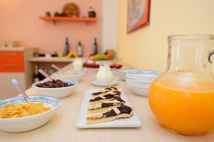 Breakfast/Coffee Service 14 of 30