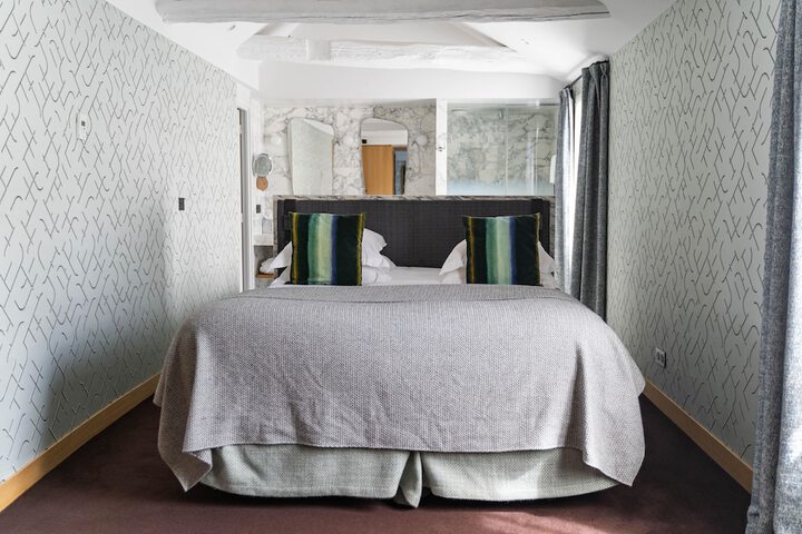 Room 14 of 54