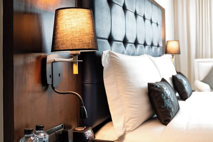 Room 28 of 191