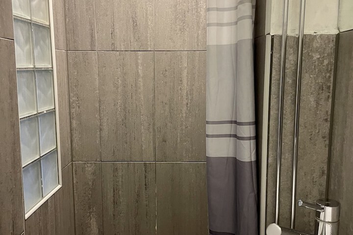 Room 111 of 149