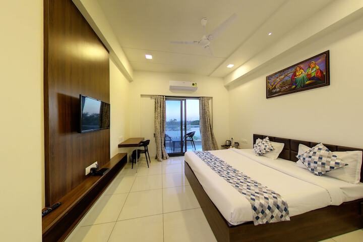 Room 10 of 78