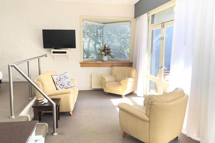 Room 9 of 22