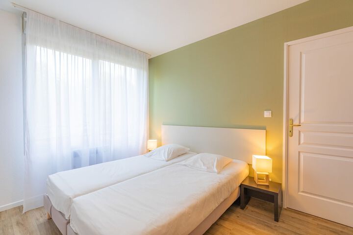 Room 6 of 29