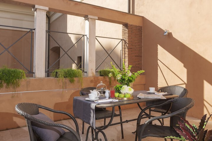 Terrace/Patio 22 of 40