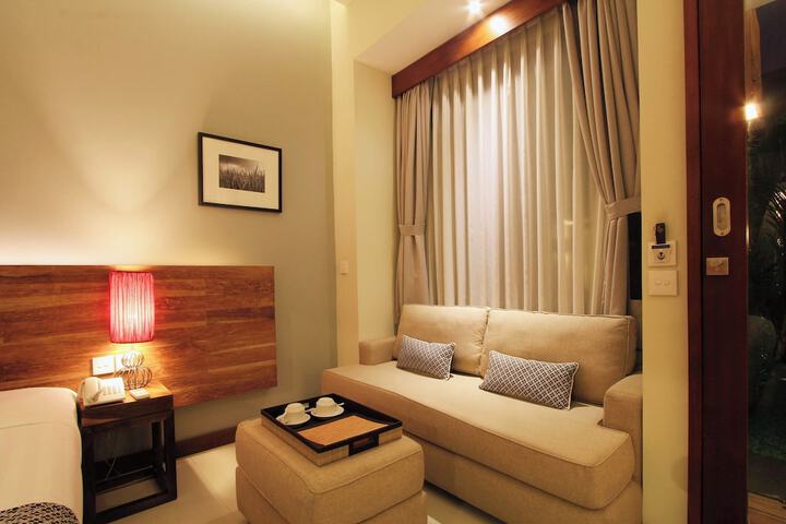 Room 14 of 53