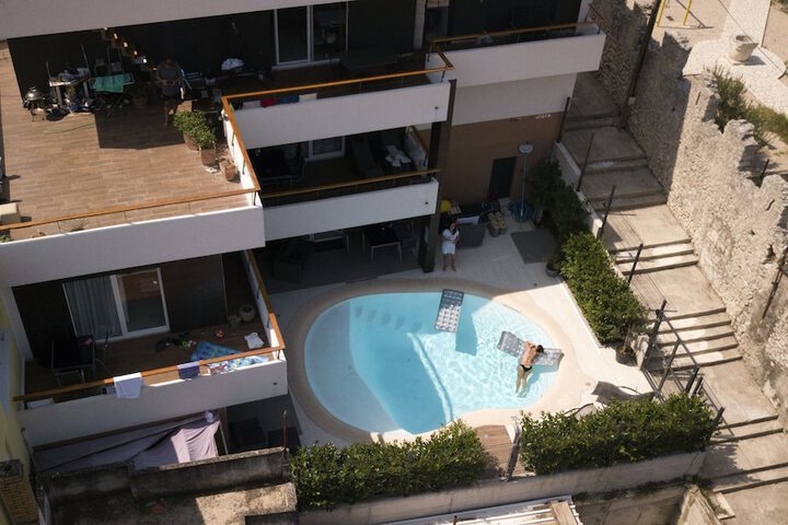 Pool 67 of 104