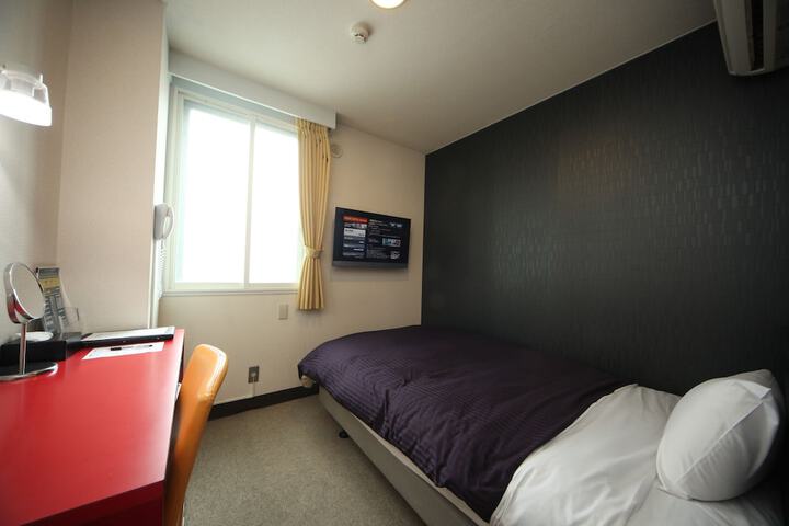 Room 19 of 58