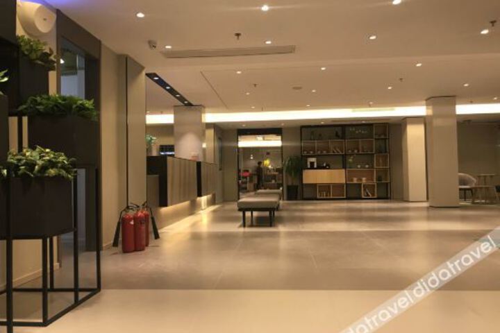 Hotel Interior 16 of 32