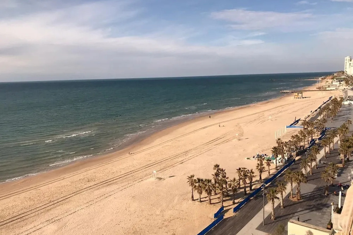 Beach 11 of 18