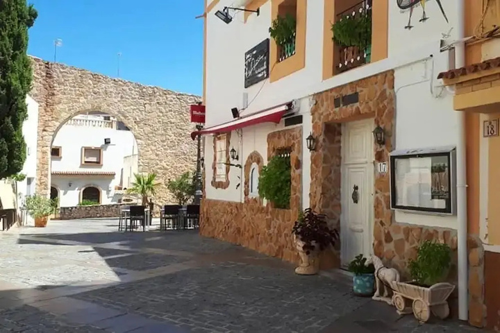 Studio in Calpe With Wonderful City View, Furnished Terrace and Wifi - 600 m From the Beach