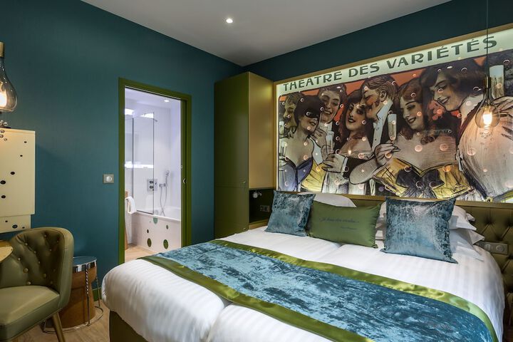 Room 18 of 83