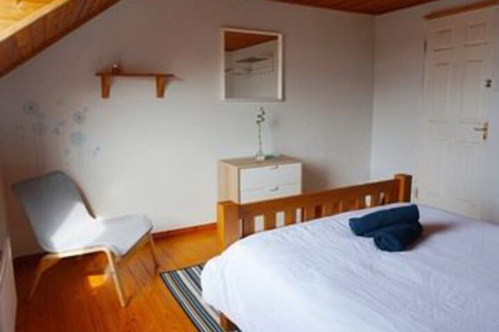 Room 19 of 35