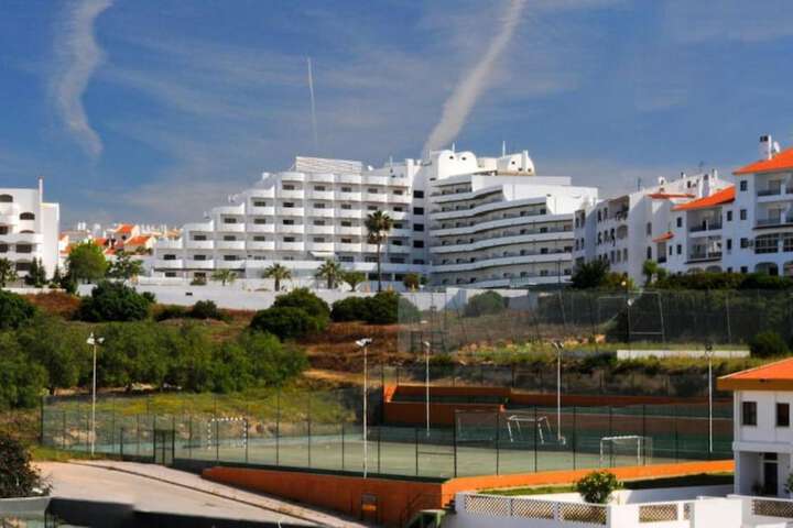 Hotel 84 of 86