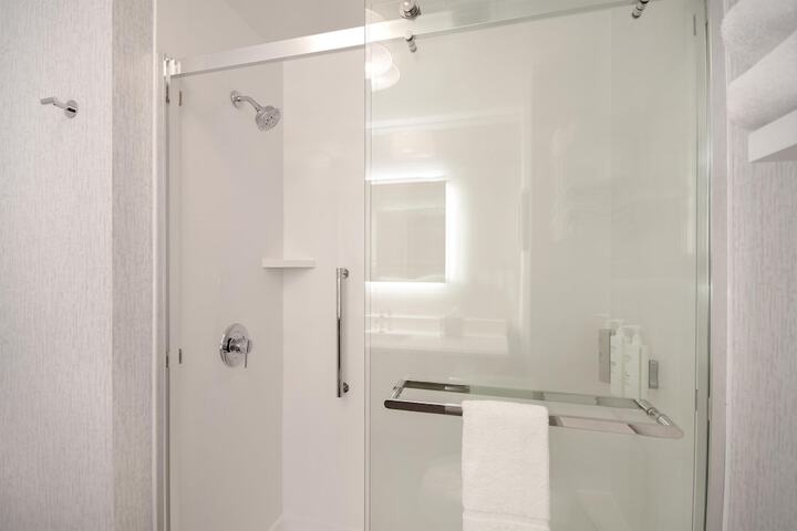 Bathroom shower