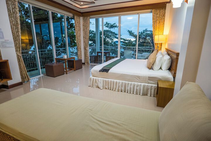 Room 21 of 202
