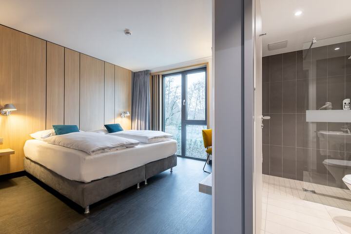Room 29 of 89