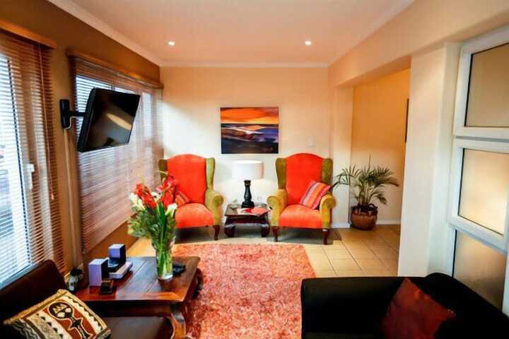 Room 12 of 30
